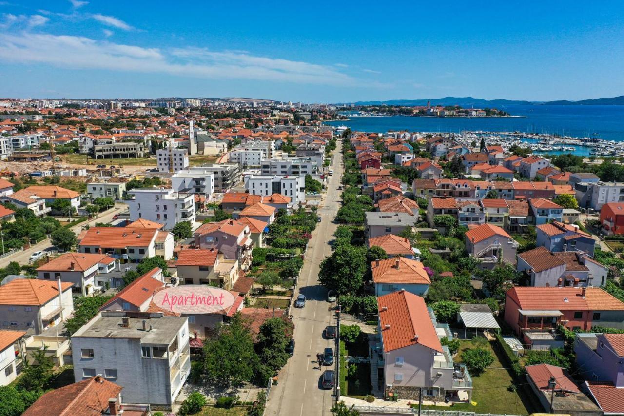 Duffys Apartment Zadar Bagian luar foto