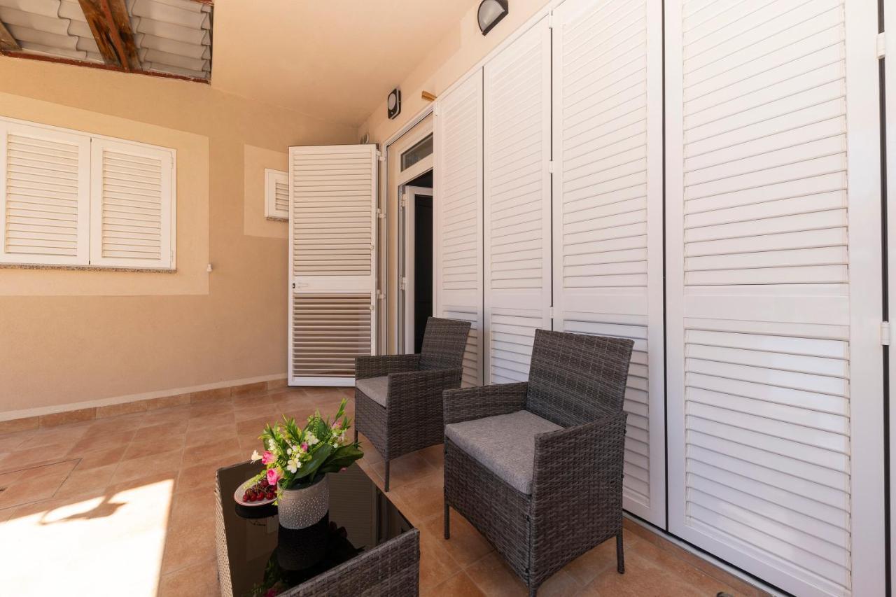 Duffys Apartment Zadar Bagian luar foto